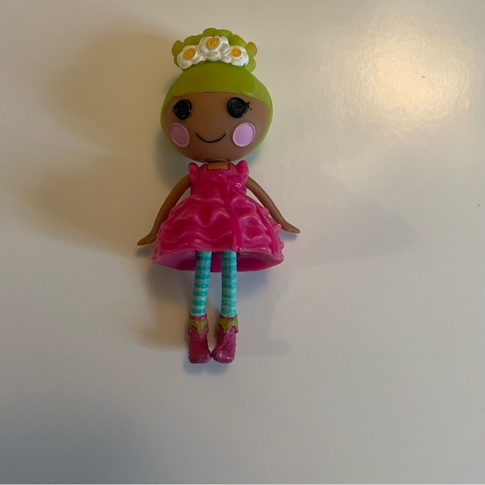 Lalaloopsy Mini Doll - Pix E. Flutters Fairy Doll 3in Pink Doll with Green Hair